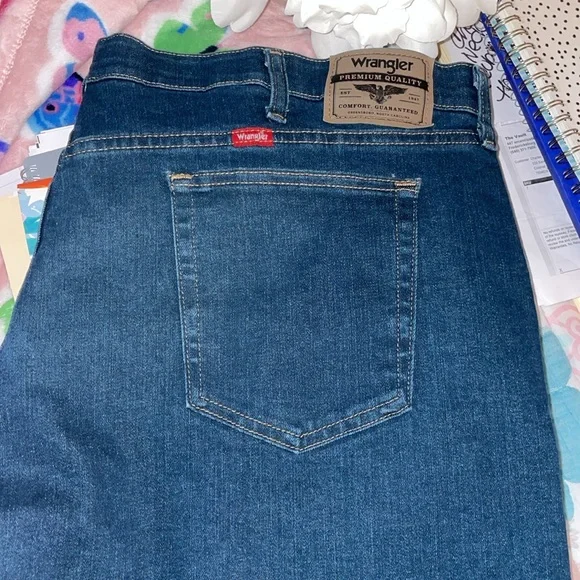 💕2/$20. Men’s Wrangler Jeans-Stretchy Performance Series - Picture 1 of 5